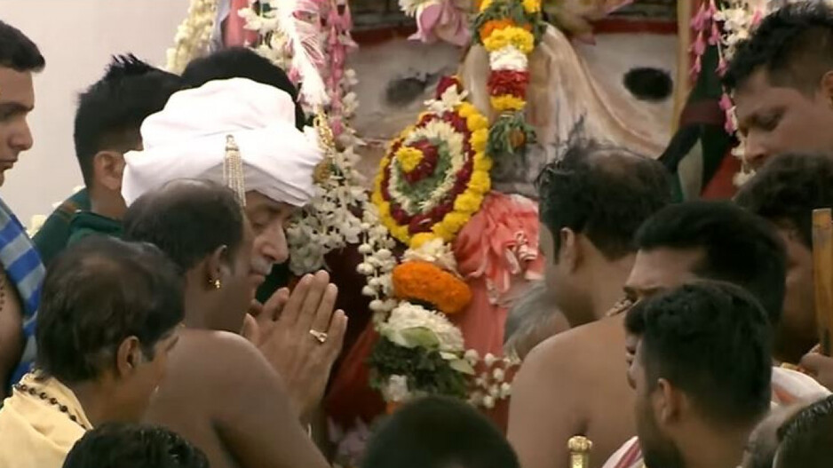 ସ୍ନାନବେଦିରେ ଅପୂର୍ବ ଦୃଶ୍ୟ... ସୁବାସିତ ଜଳରେ ଘଷିମାଜି ହୋଇ ଗାଧୋଇଲେ ମହାପ୍ରଭୁ