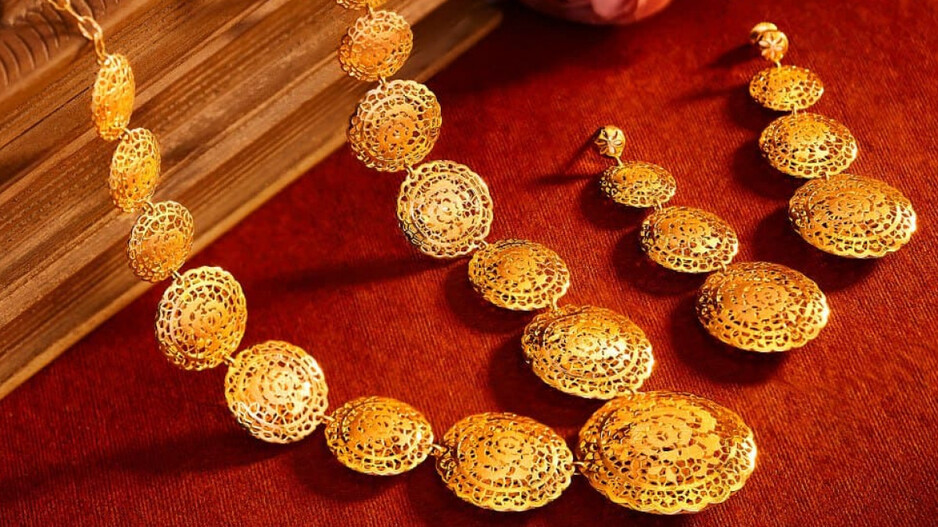 Gold Price Today 20th July 2024: ବିବାହ ଋତୁରେ କମିଲା ସୁନା ,ଜାଣନ୍ତୁ କେତେ ଅଛି ଦାମ୍