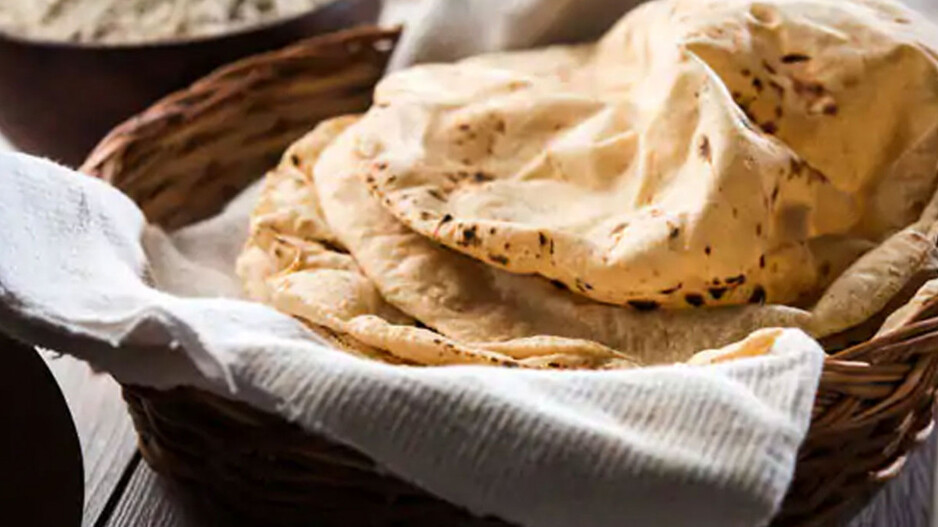 Tips for making perfect fluffy rotis follow these steps