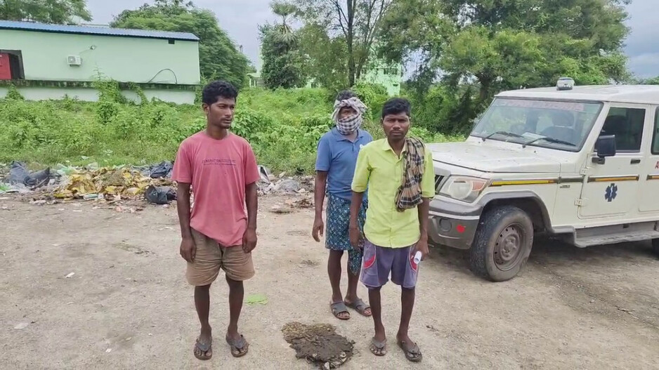 Friend killed Friend: ମୋବାଇଲ୍ ପାଇଁ ସାଙ୍ଗକୁ ମାରିଲା ସାଙ୍ଗ, ଜଙ୍ଗଲରୁ ମିଳିଲା ମୃତଦେହ