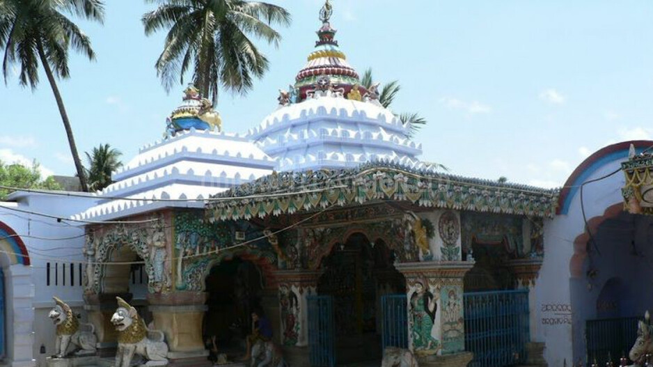 Mangala temple in danger : ବିପଦରେ କାକଟପୁର ମା ମଙ୍ଗଳାଙ୍କ ମନ୍ଦିରର, ମନ୍ଦିରର ବିଭିନ୍ନ ସ୍ଥାନରେ ଛାତରୁ ଗଳୁଛି ପାଣି