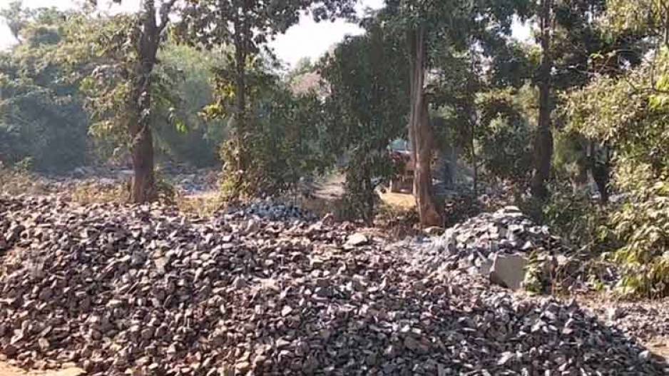 illegal-stone-quarry illegal-stone-quarry