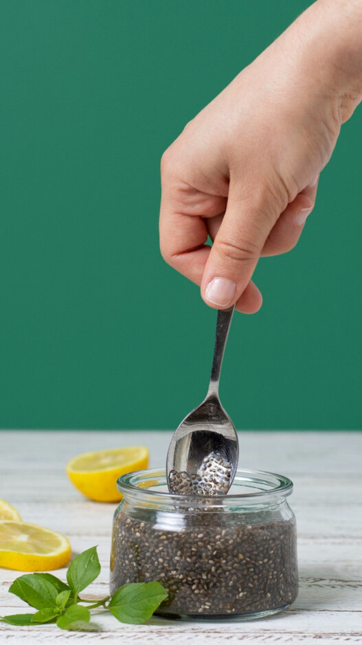 5 Health Benefits Of Eating Chia Seeds In The Morning