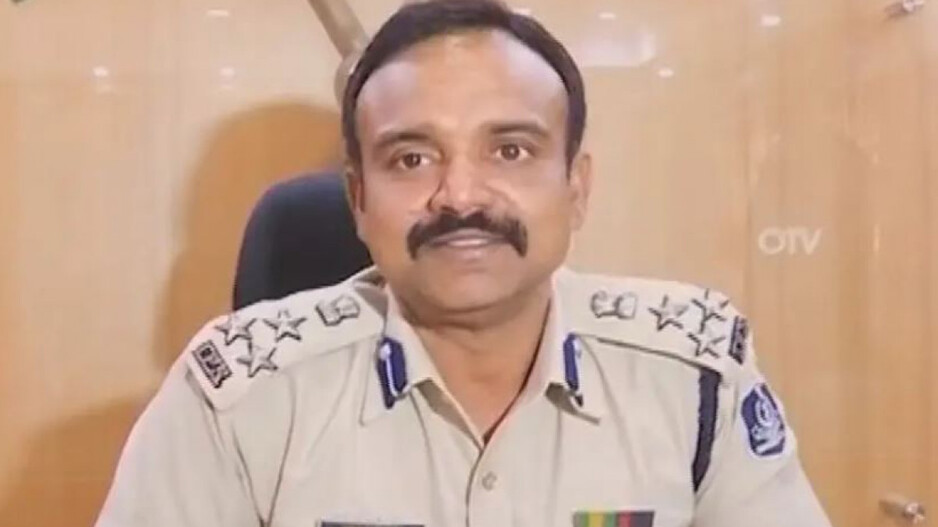 Who is 'controversial' Odisha-cadre IPS Ashish Singh recently appointed ...