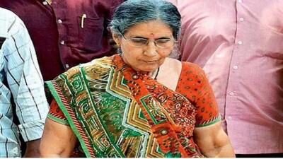 28-1419742709-jashodaben