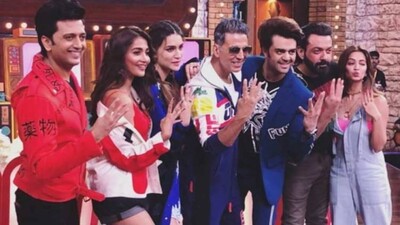 Akshay-in-Manish-Paul-show