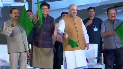 Amit-Shah Flags Off Vande Bharat Train