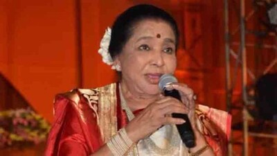 Legendary Singer Asha Bhosle To Receive Maharashtra Govt's Highest Honour