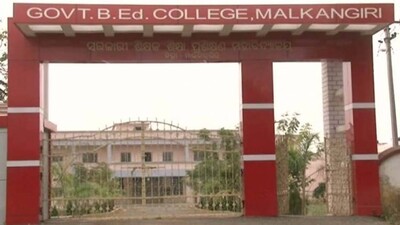BED-college-up