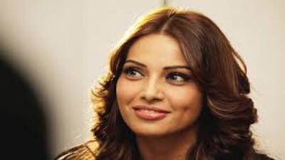 Bipasha basu