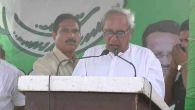 CM-Naveen1
