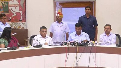 Cabinet-Meeting