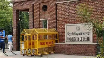 DU Issues 1,76,790 Digital Degrees Simultaneously