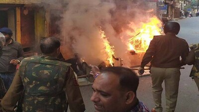 Delhi-Violence