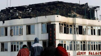 Delhi-hotel-fire