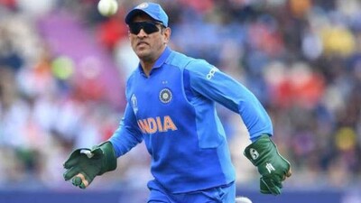 Dhoni