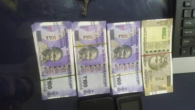 FAKE NOTES