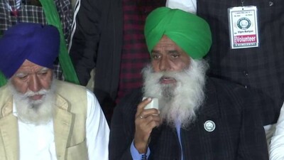 Agitating Farmers Warn To Take Over Toll Plazas, Bang Utensils During 'Mann Ki Baat'