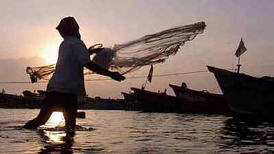 Fishermen-arrested