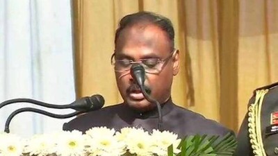 Girish-Chandra-Murmu1