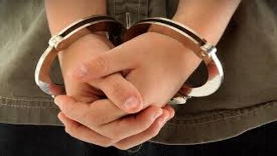 Handcuff