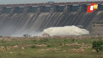 Hirakud-dam-releases-season's first floodwater