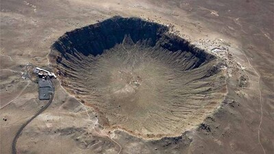 Huge-Meteor-Crater