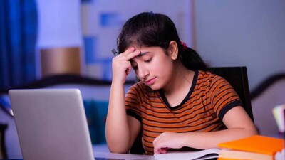 CBSE Launches Mobile App ‘Dost For Life' To Help Students In Solving Mental Health Issues