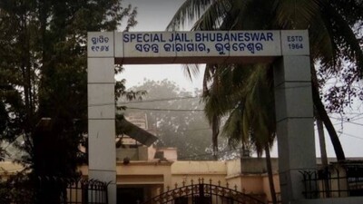 Covid Positive Prisoner From Jharpada Jail Dies