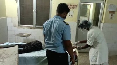  3 Truck Drivers Critical In Stone Pelting 