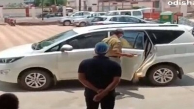 Video Of VIP Culture In Sundargarh Hospital Goes Viral