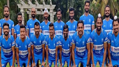 Men's Hockey Team