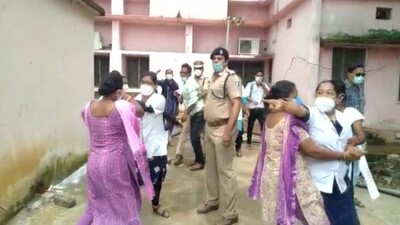 Odisha Chef Secy, 5T Secy Face Wrath Of Laid Off Nursing Staff In Bolangir