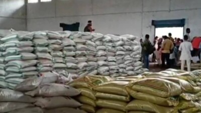 Farmers Fight Over Difference In Demand For Urea At Odisha's Nabarangpur