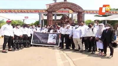 Law Students Hold Protest Outside Utkal University