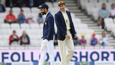 England win the toss and elect to bowl first.