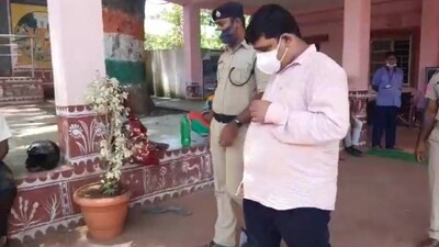  Fake Doctor Lands In Police Net In Odisha’s Nayagarh
