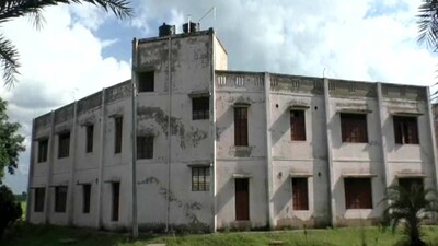 Adarsh Vidyalaya In Odisha Which Has Students But No Teachers 
