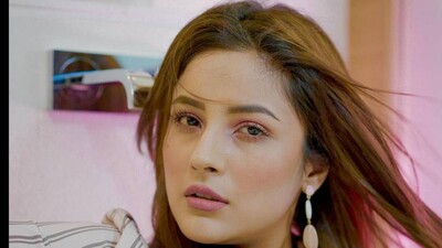 Shehnaaz Gill's 'Roi na..' Crooned Throwback Video Goes Viral, Fans Say...