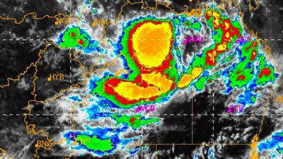 Low Pressure Area now lies as a Well-Marked Low Pressure Area 