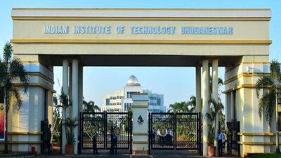IIT Bhubaneswar Invites Applications For MCM Scholarship, Free Studentship (Renewal) For 2021-22