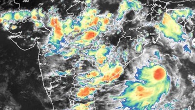 Landfall in Sngupuram (Andhra Pradesh), Landslides Likely In Koraput
