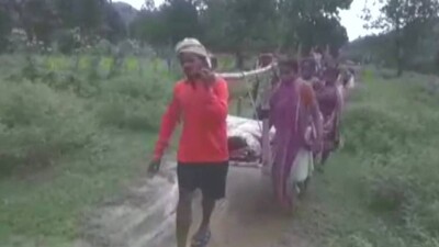 Odisha: Woman Delivers Baby While Being Stretchered On Cot 