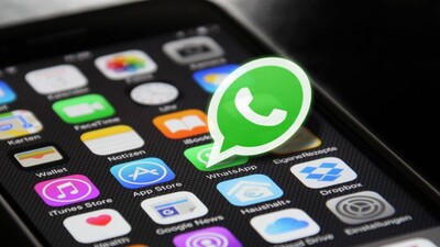 WhatsApp For IOS Working On New Message Reaction Feature