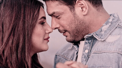 STOP USING SIDHARTH SHUKLA Trends On Twitter After Shehnaaz Gill Drops 'Tu Yaheen Hai'