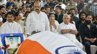 Kannada Film Industry Bids Tearful Adieu To Superstar Puneeth Rajkumar