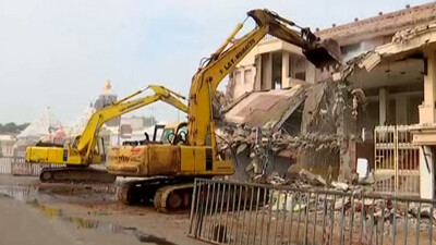 Eviction Drive For Srimandir Beautification 