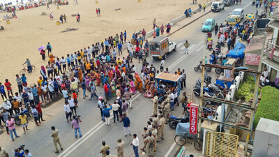 Puri Administration Carries Out Eviction Drive At Sea Beach