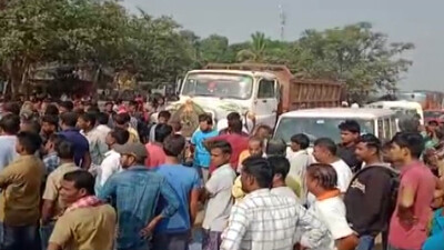 Tension Flares Up As Truck Drivers Stage Road Block Protesting Against Tehsildar’s Misconduct