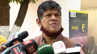 Khandapada Legialator Soumya Patnaik Sings BJD Tune, BJP Calls It 'Third Floor Management' 